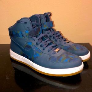 Nike Air Force 1 (Hightop Camo, Blue & Green)